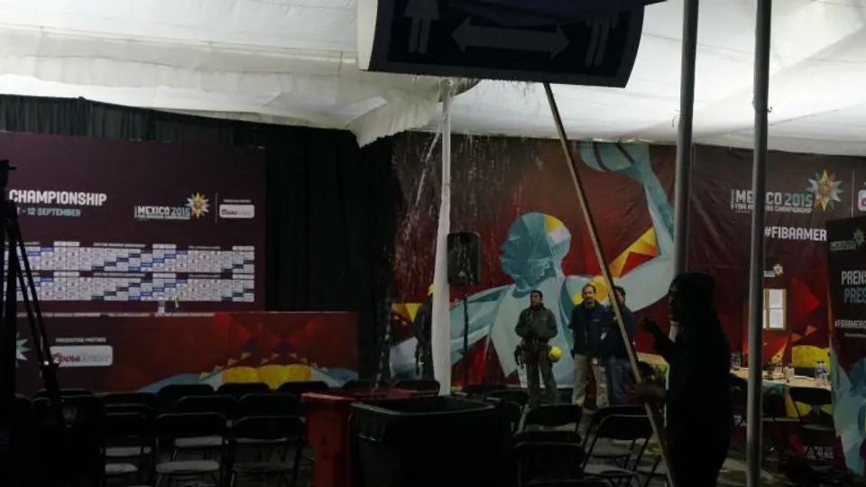 Sala de prensa del Preolímpico vuelve a inundarse por lluvias