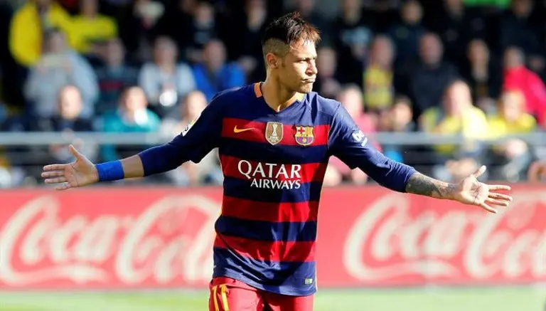 Neymar se va de fiesta tras empate de Barcelona