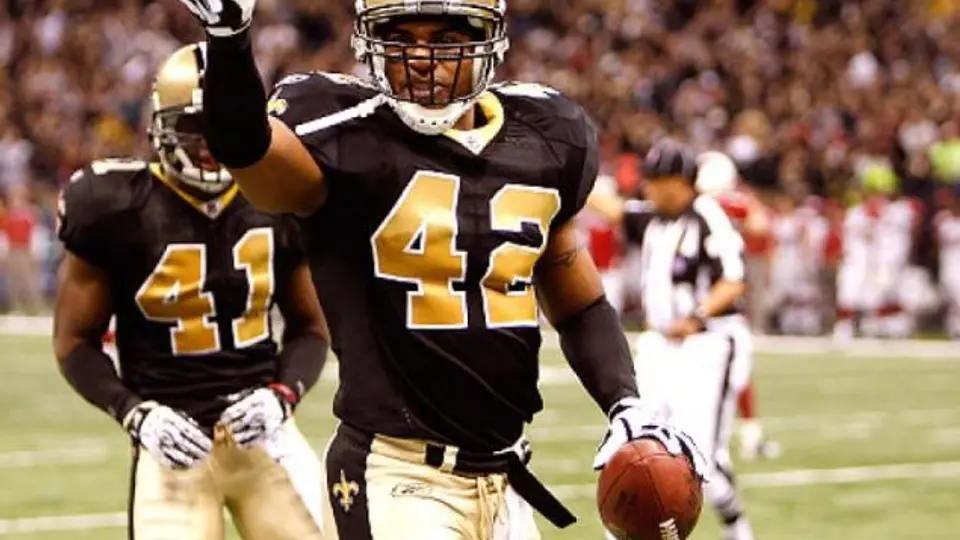 Exjugador de NFL, encarcelado por violar a 16 mujeres
