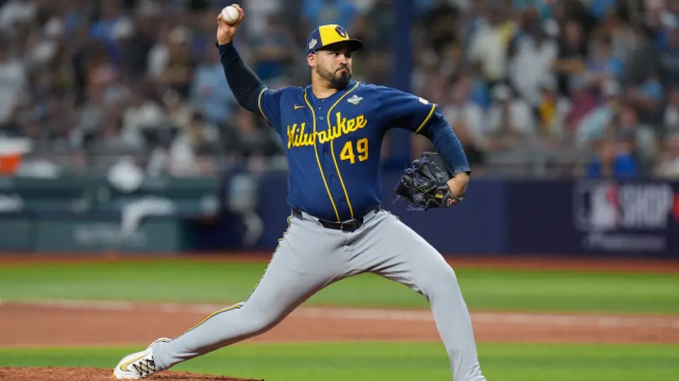 Antonio Senzatela en la Serie Mundial con Milwaukee | AP