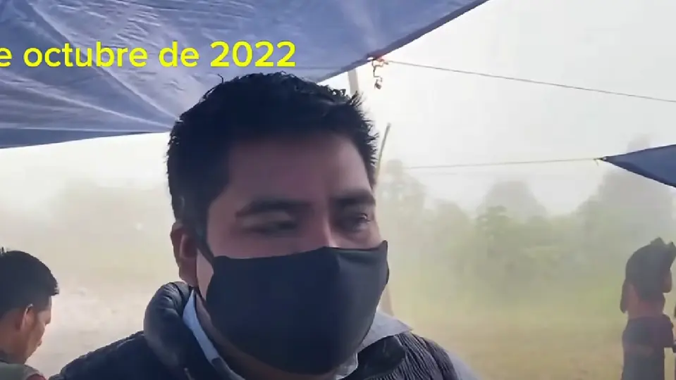 Dos hombres en una motocicleta se acercaron al defensor y le dispararon / Especial