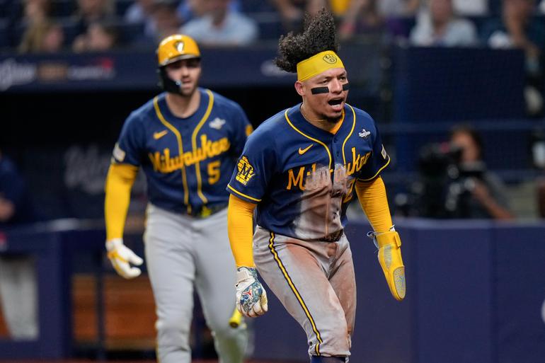 William Contreras celebrando carrera ante los Rays en la Serie Mundial | AP