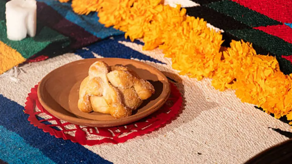 La temporada de Día de Muertos representa una oportunidad comercial para miles de panaderías en México. / iStock