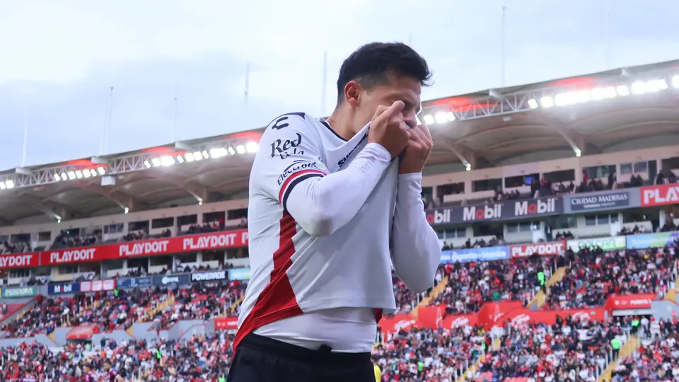 Alfonso González con Atlas | IMAGO7