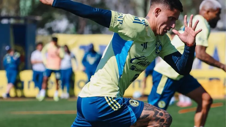 América recibió la visita de Azcárraga en pleno entrenamiento | X: @ClubAmerica