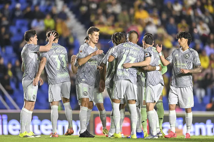 América reveló su nuevo uniforme