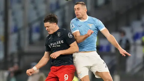 Lazio sacó la ventaja ante el Genoa en el último minuto | AP