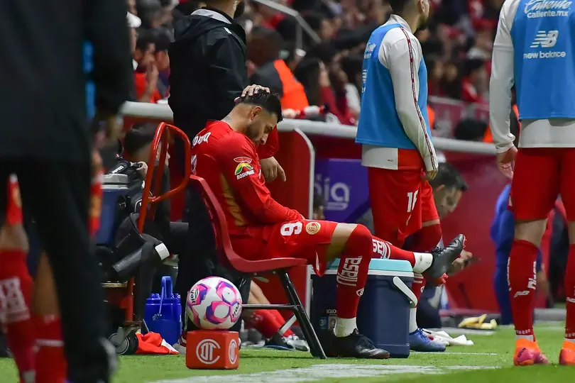 Alexis Vega lesionado | IMAGO7