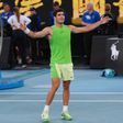 Alcaraz vence a Zverev en un duelo épico y avanza a la final del Abierto de Australia