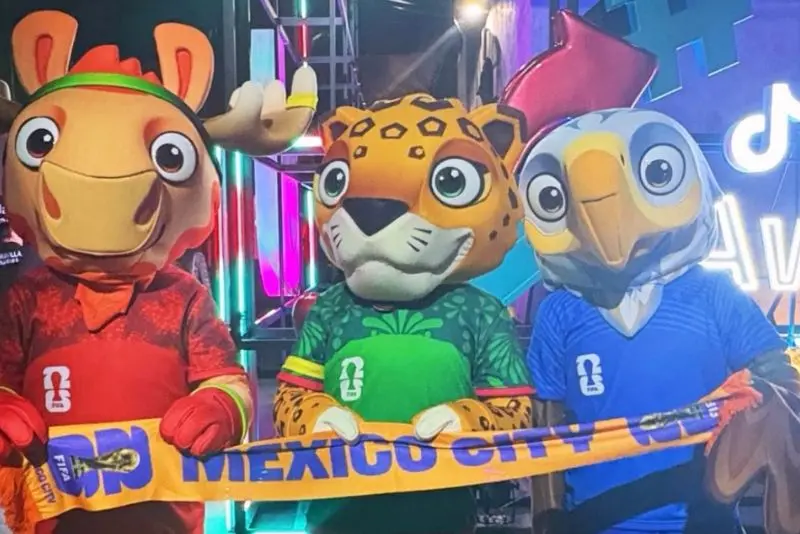 Las mascotas del mundial estuvieron en los TikTok Awards | CORTESÍA