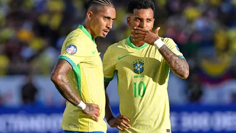 Raphinha y Rodrygo en partido con la Selección de Brasil | MEXSPORT