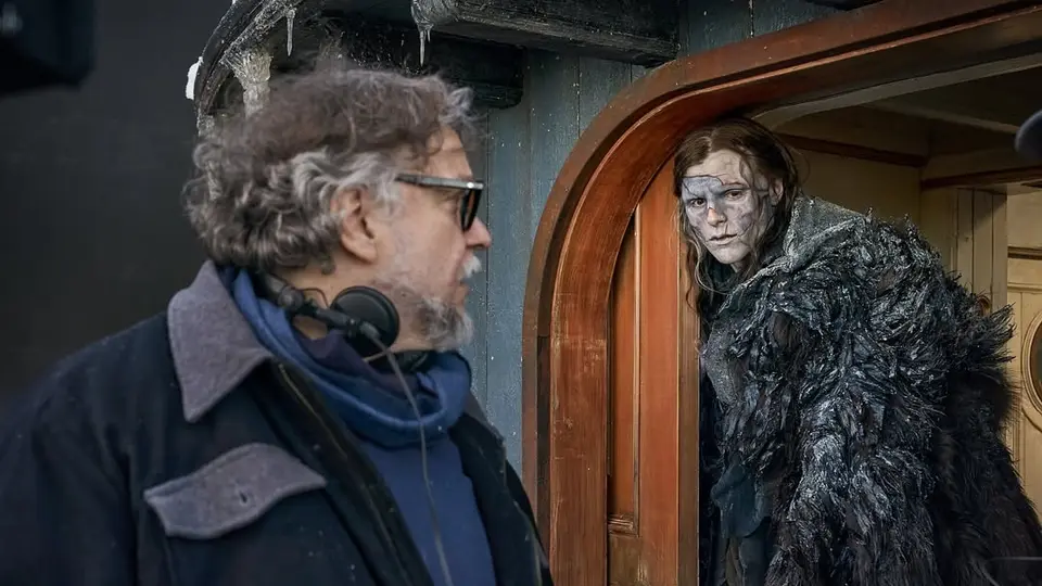 El cineasta mexicano confirmó que la nueva edición incluirá escenas inéditas que no aparecieron en la versión original. / @netflixfilm