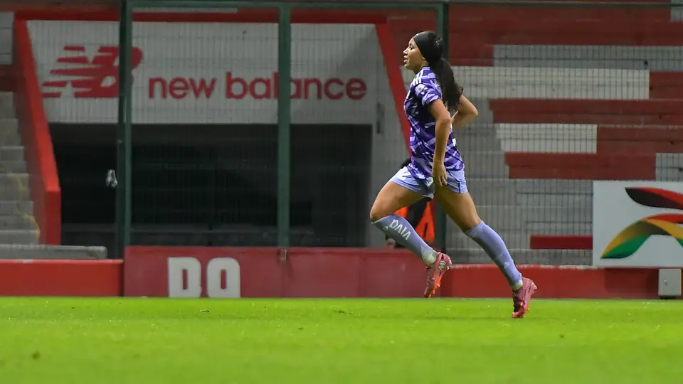 Aaliyah Farmer en el partido de Tigres contra Toluca | IMAGO 7