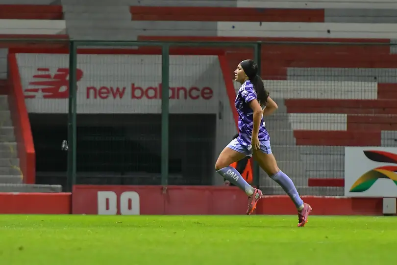 Aaliyah Farmer en el partido de Tigres contra Toluca | IMAGO 7
