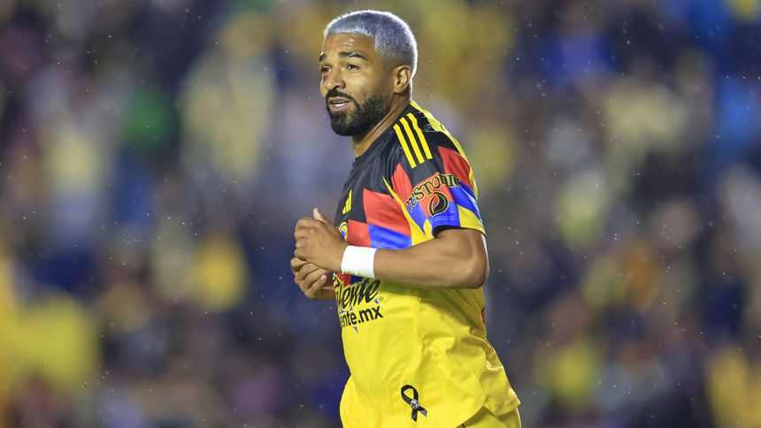 Aguirre en un partido del América | MEXSPORT