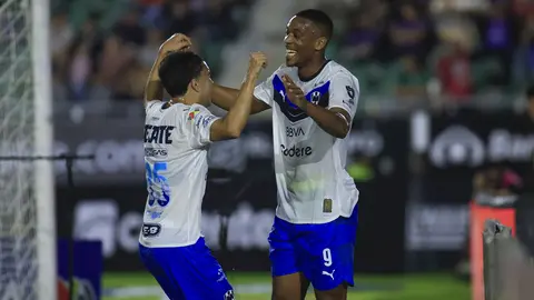 Martial con Rayados | IMAGO7