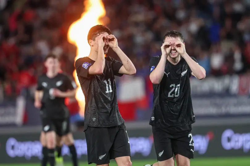 Nueva Zelanda golea a Chile l X:NZ_Football