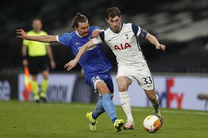 Ben Davies apunta a dirigir al Tottenham tras la salida de Igor Tudor
