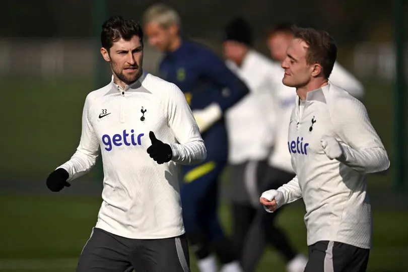 Ben Davies en un entrenamiento con Tottenham l AFP