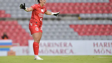 Marta Alemany en el partido de Querétaro ante FC Juárez en la Liga MX Femenil | IMAGO 7