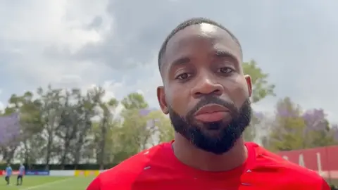 Cédric Bakambu, el delantero que dejó a la Selección de Francia para hacer historia con el Congo