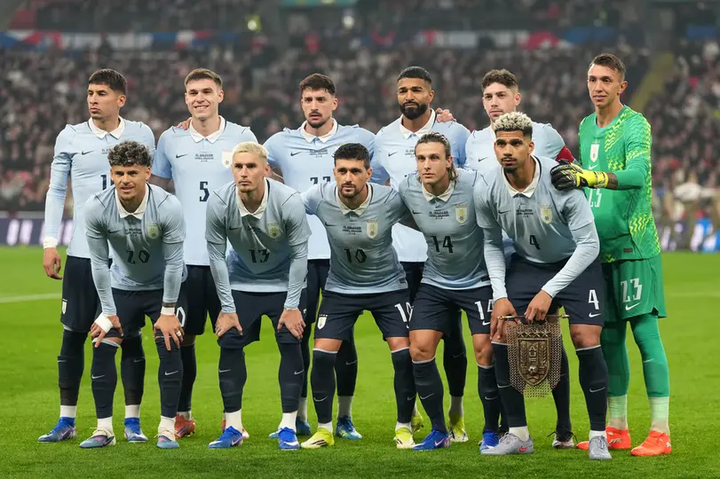 Plantilla de Uruguay antes de enfrentar a Inglaterra l AP