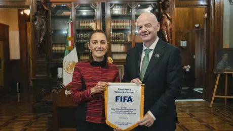 “Todo va a salir maravilloso; la inauguración será histórica”: Sheinbaum tras reunión con Gianni Infantino