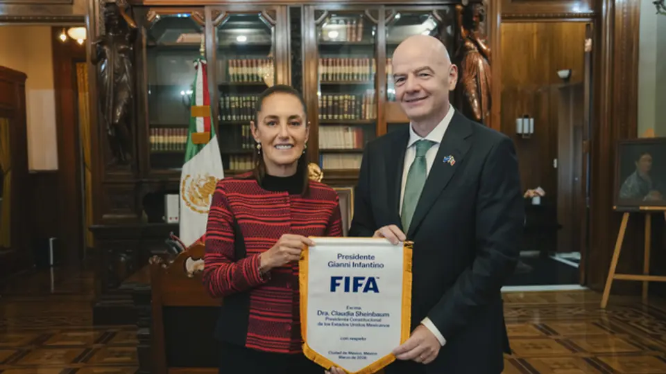 “Todo va a salir maravilloso; la inauguración será histórica”: Sheinbaum tras reunión con Gianni Infantino