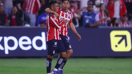 ¡USA es más Rojiblanco! Chivas se queda con el Clásico Tapatío con gol de Ángel Sepúlveda