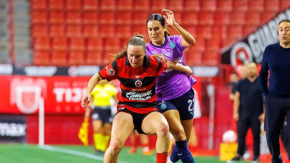 Tijuana rescata empate ante Chivas con gol de último minuto