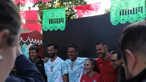 Fernando Meira, leyenda lusa, en evento en Ciudad de México | EMILIANO ARIAS