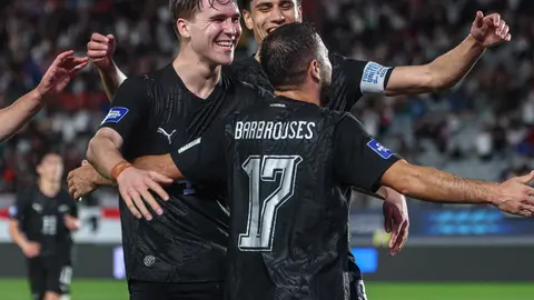 Nueva Zelanda celebrando ante Chile l X:NZ_Football