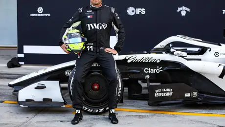 Checo Pérez, sorprendido por competir con Aston Martin en su regreso a la F1