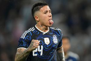 Enzo Fernández coquetea con el Real Madrid: "Me gusta mucho"