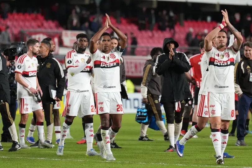 Flamenco tras empate en Copa Libertadores | AP