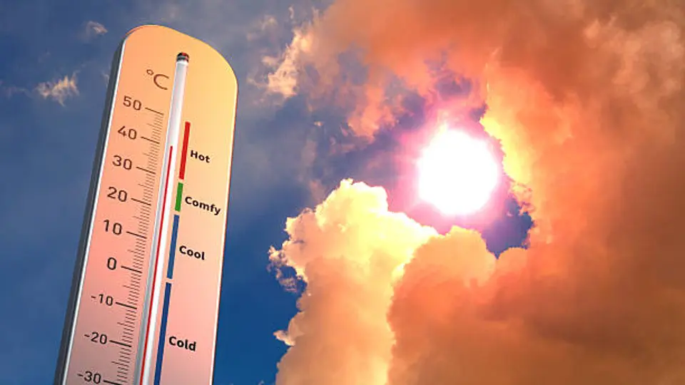 Especialistas advierten que la temperatura global podría aumentar hasta 0.3 grados adicionales durante el evento./ Pixabay