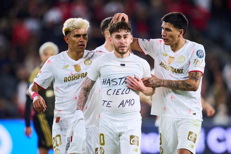 Jesús Angulo festejando su anotación ante LAFC | MEXSPORT