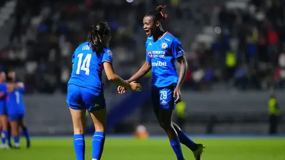 Cruz Azul rescata el empate ante Rayadas en la Ida de los Cuartos de Final