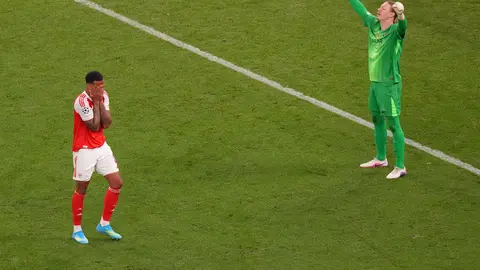 Gabriel Magalhaes tras fallar el penal decisivo de la Final de la Champions | AP