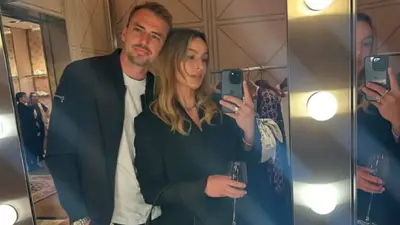 Michael Woud pospone su boda por el Mundial 2026