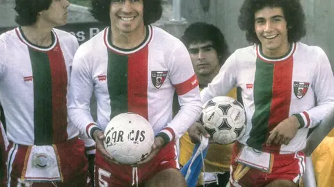 Arturo Vázquez, Guillermo Mendizábal y Hugo Sánchez con México en el Mundial de 1978 l X:UniformesSelec1