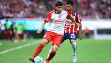 ¿Chivas cederá a Yael Padilla y dinero por Kevin Castañeda?