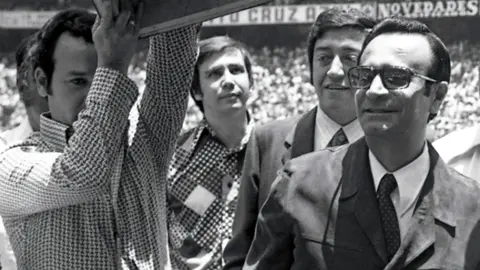 Guillermo Álvarez Macías y Guillermo Héctor Álvarez Cuevas, padre e hijo en 1970 | MEXSPORT