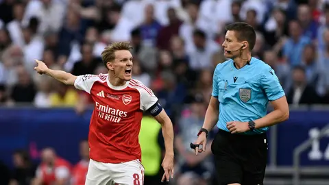 Reclamo del Arsenal por posible penal | AP