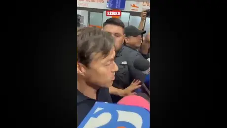 Matías Almeyda llegó a la ciudad de Monterrey