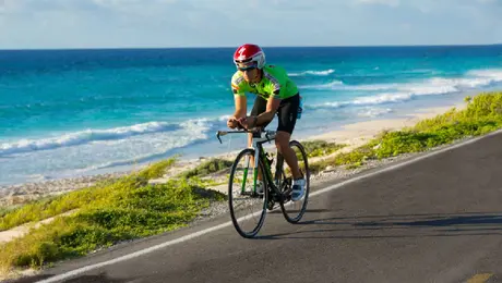 Cozumel, la isla del deporte en el Caribe Mexicano: arrecifes, ciclismo y eventos de talla mundial