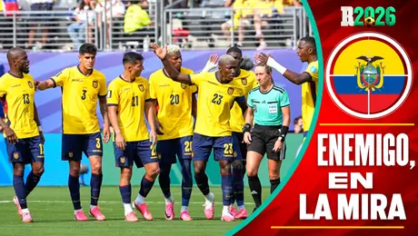 Federación de Ecuador presenta reclamo por la "serenata" de aficionados mexicanos en las afueras de su hotel