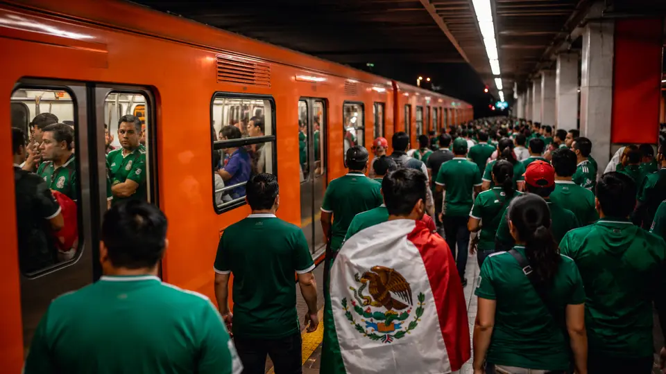 Metro y Metrobús amplían horario hoy por México vs Ecuador: estas líneas cerrarán más tarde