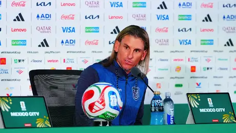 Beccacece desmiente rumores sobre amenazas a sus jugadores en la eliminación ante México