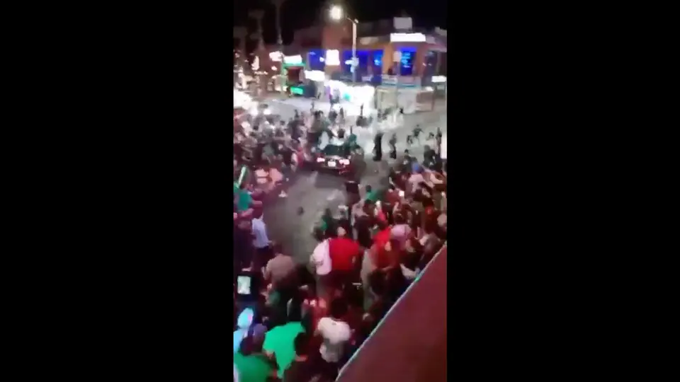 Don Roberto Arellano trató de escapar de la multitud causando un accidente en Los Cabos / Especial